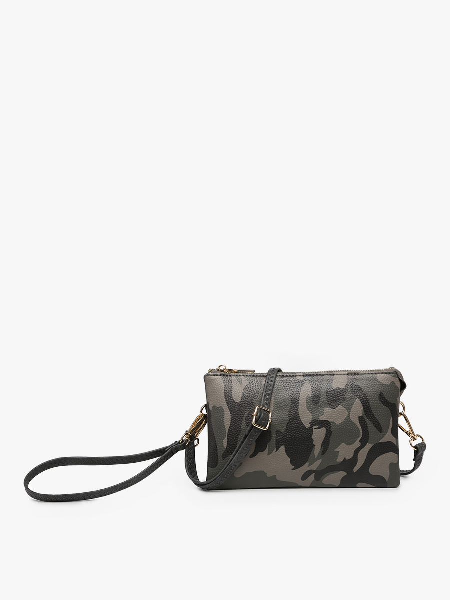Riley 3 Compartment Crossbody/Wristlet: Camo