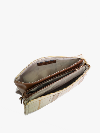 Riley 3 Compartment Crossbody/Wristlet: Camo