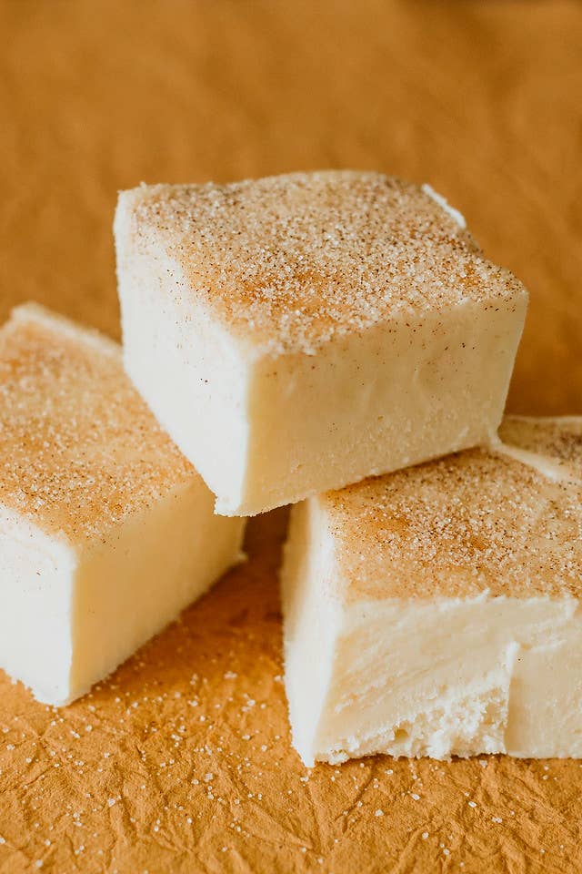 Fudge: Cinnamon Roll