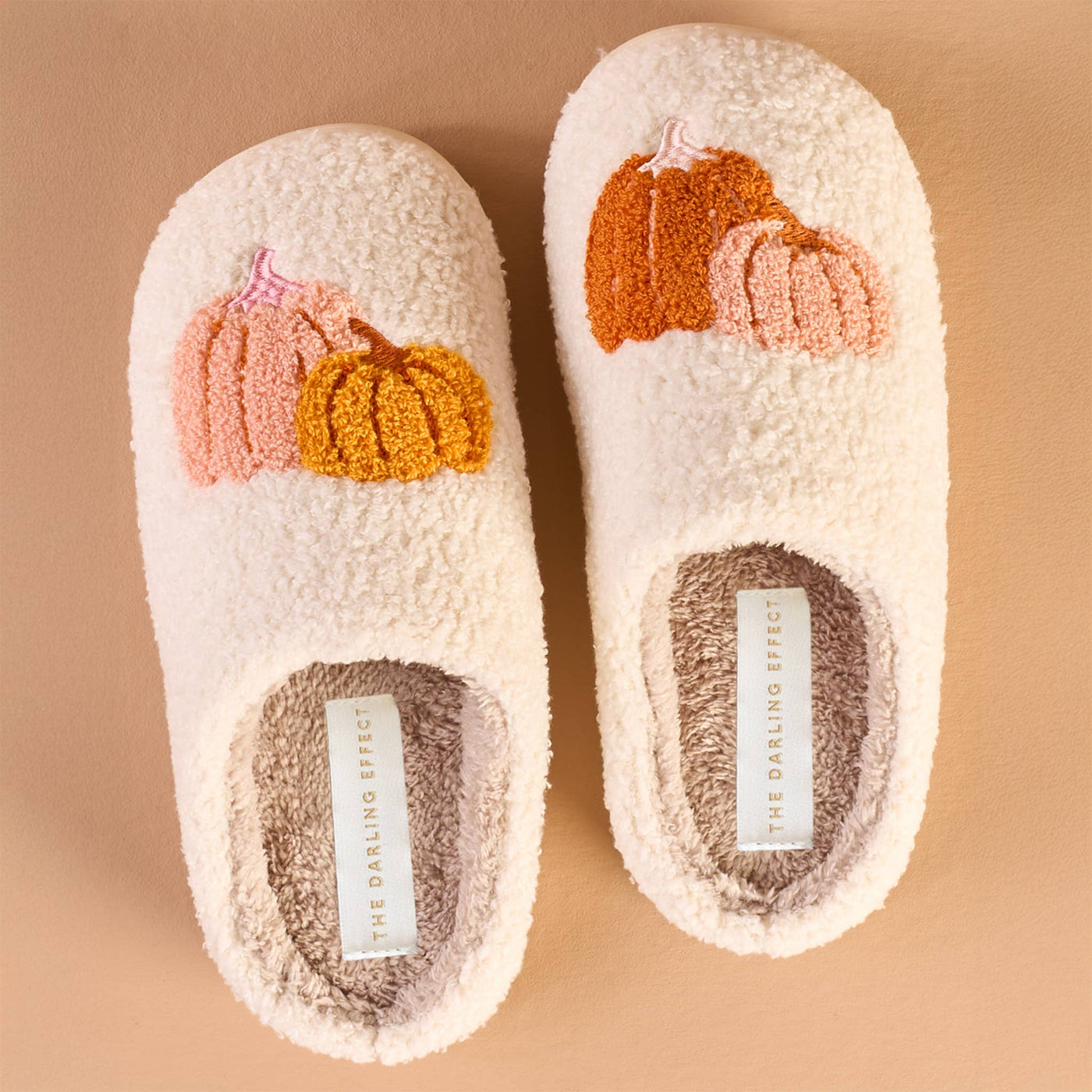 The Darling Effect Fuzzy Slippers: Pumpkins