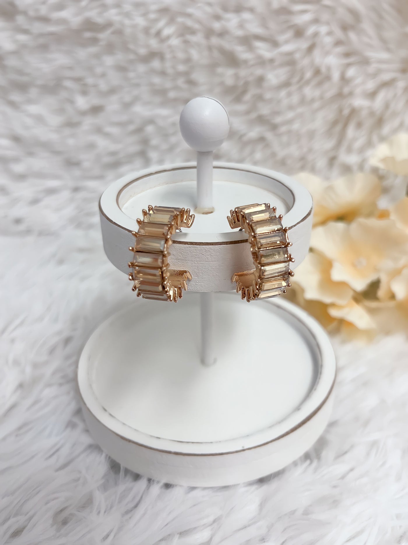 Shimmer Girl Cream Earrings