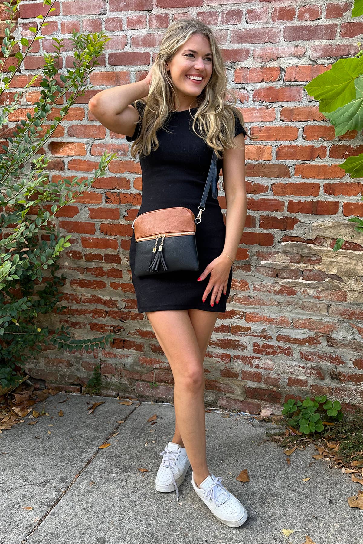 Tara Crossbody: Cheetah-Grey/White