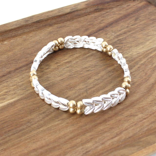 Grab and Go Stretch Bracelet