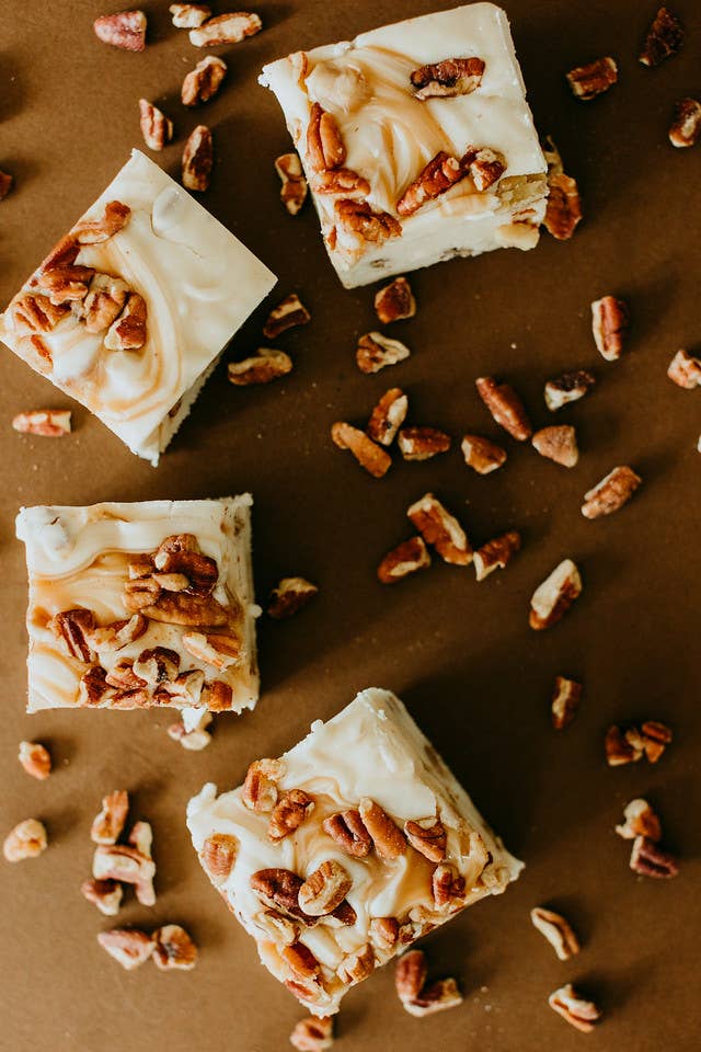 Fudge: Chewy Praline