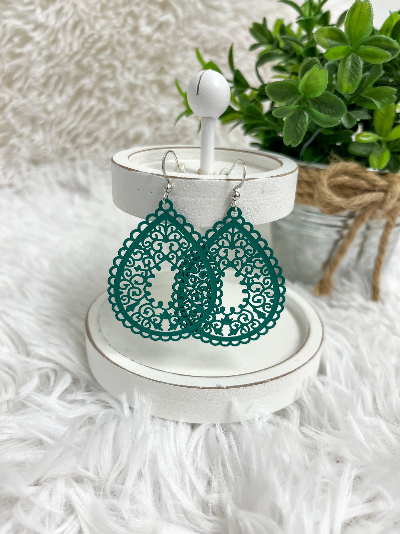Detailed Teardrop Green Earrings