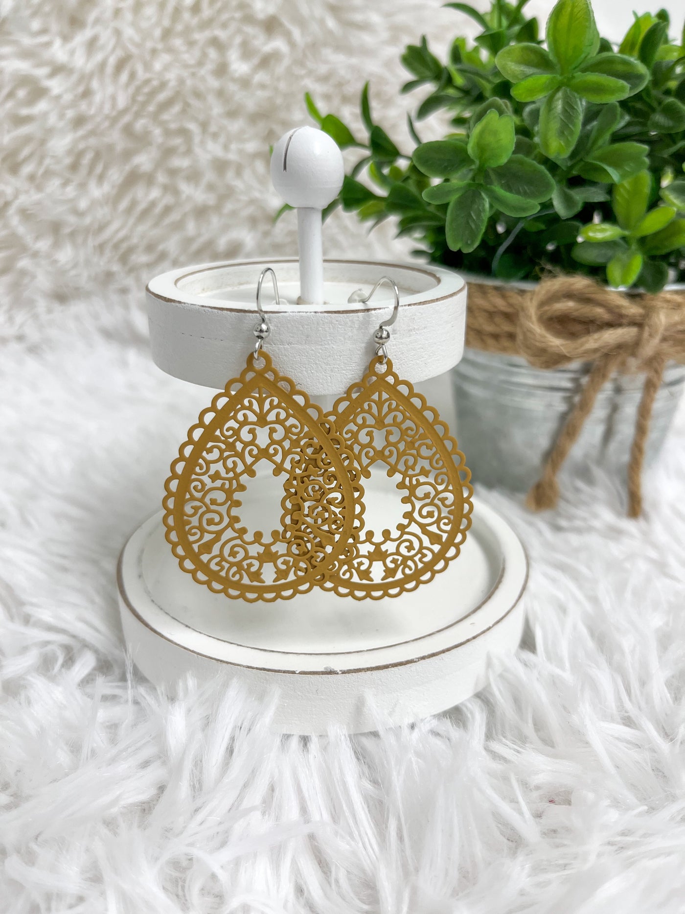 Detailed Teardrop Mustard Earrings