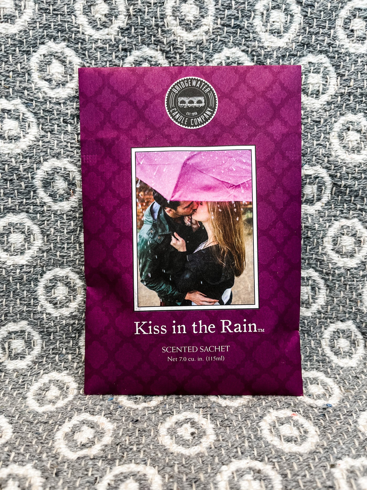 Kiss in the Rain Scent Sachet Packet
